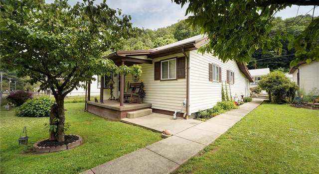 Photo of 1417 Point Lick Dr, Malden, WV 25306