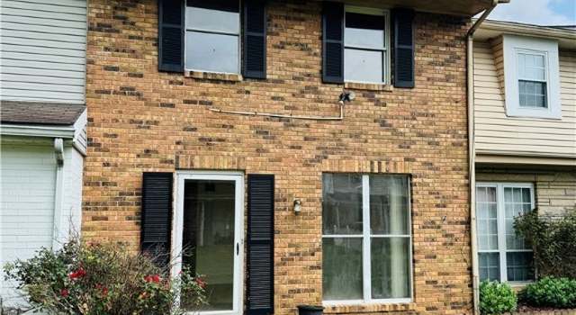 Photo of 6718 Valley Brook Dr, Charleston, WV 25312
