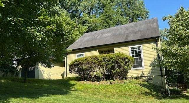 Photo of 10 Terrace Rd, Charleston, WV 25314