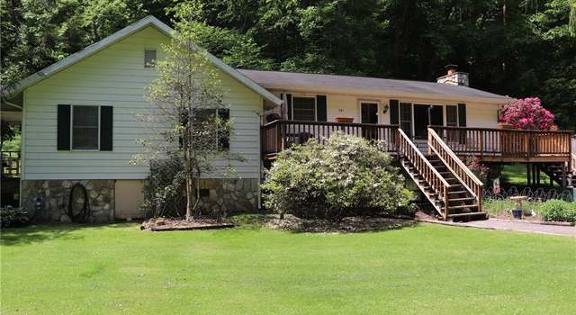 Photo of 521 Ring Hollow Rd, Hernshaw, WV 25107