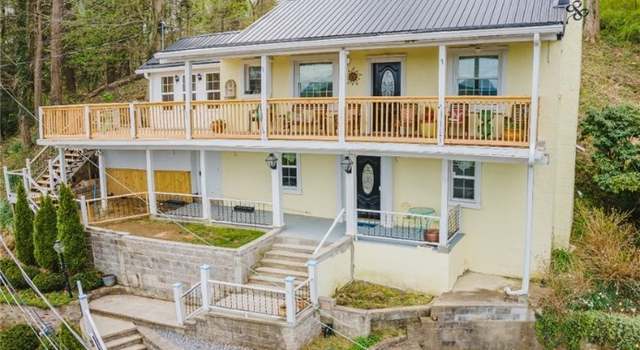 Photo of 1 Estill Dr, Charleston, WV 25314