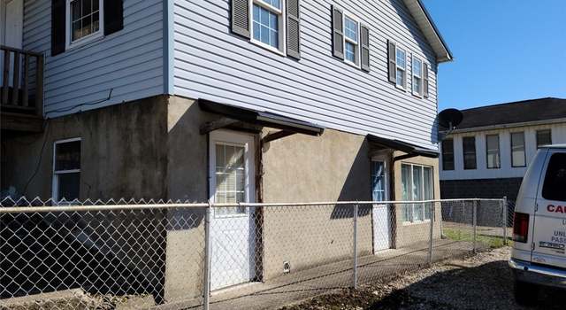 Photo of 5692 E Dupont Ave, Glasgow, WV 25086