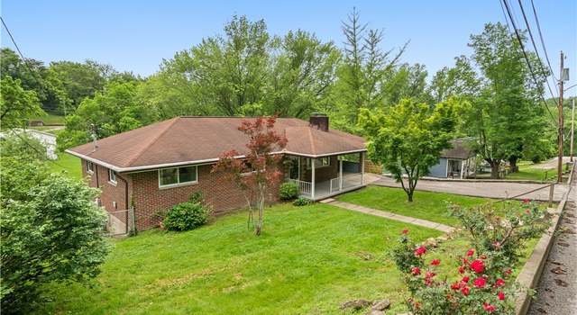 Photo of 1132 Camden Dr, Charleston, WV 25302