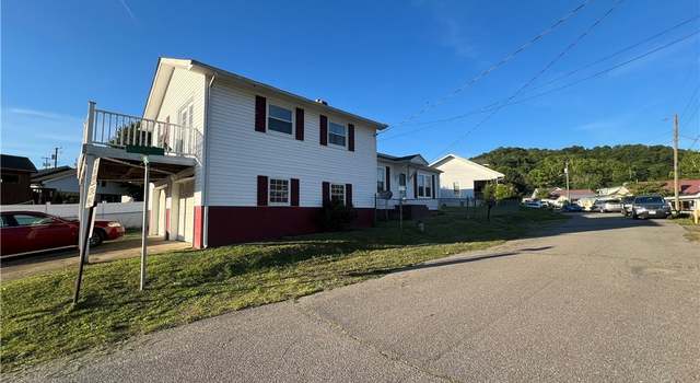 Photo of 477 Kanawha Ave, Madison, WV 25130