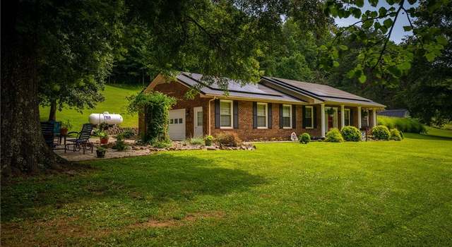 Photo of 1285 Hudson Valley Dr, South Charleston, WV 25309