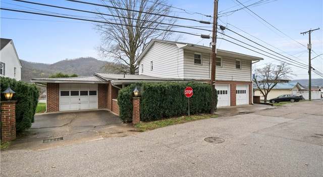 Photo of 412 Midland Ave, Belle, WV 25015