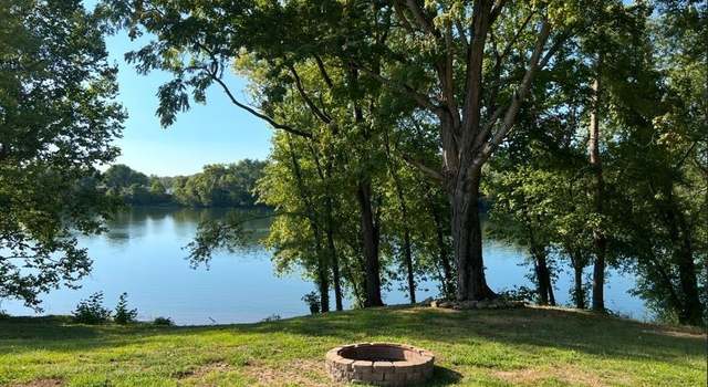 Photo of 917 River Crest Ln, West Columbia, WV 25287