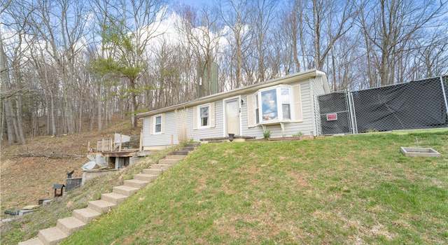 Photo of 2220 Lilly Dr, Charleston, WV 25387