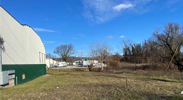 Photo of 6314 Maccorkle Ave SW, St Albans, WV 25177
