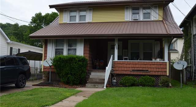 Photo of 806 Red Oak St, Charleston, WV 25302