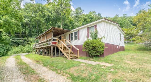 Photo of 174 Courtney Dr, Ashford, WV 25009