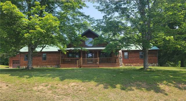 Photo of 586 Linville Dr, Hamlin, WV 25523