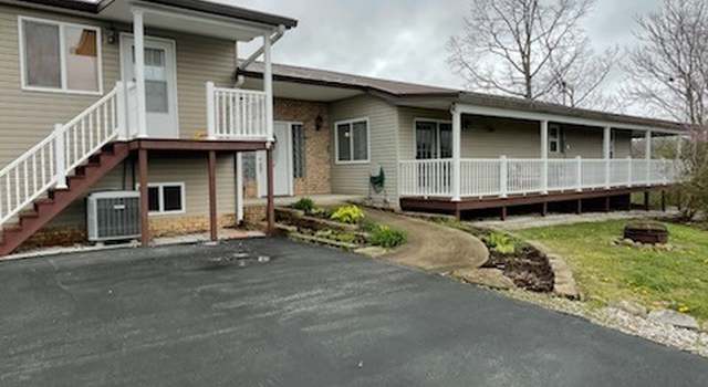 Photo of 355 Pine Grv, Alum Creek, WV 25567