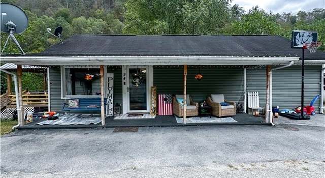 Photo of 24 Slippery Rock Ln, Man, WV 25635