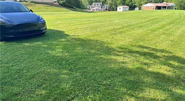 Photo of 39 Palm Ct, Spencer, WV 25276