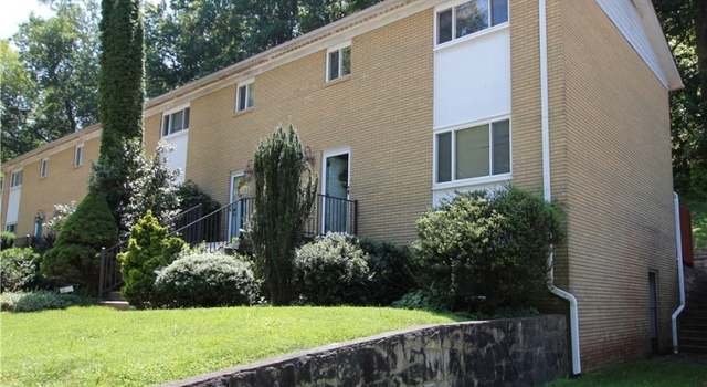 Photo of 1808 Roundhill Rd, Charleston, WV 25314