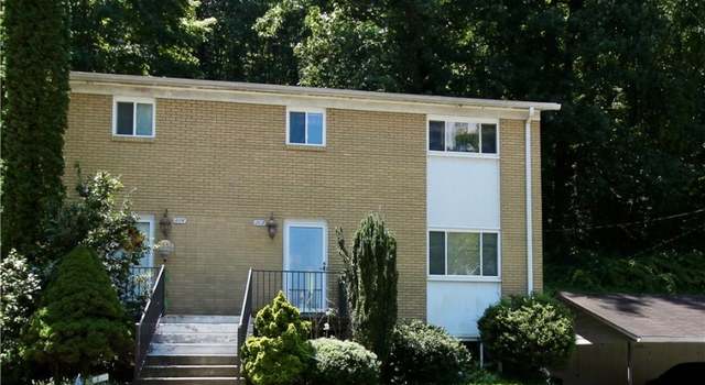 Photo of 1808 Roundhill Rd, Charleston, WV 25314