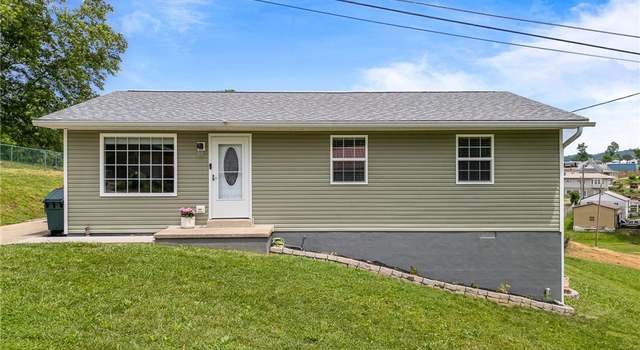 Photo of 5105 Greg Tan Ln, Cross Lanes, WV 25313