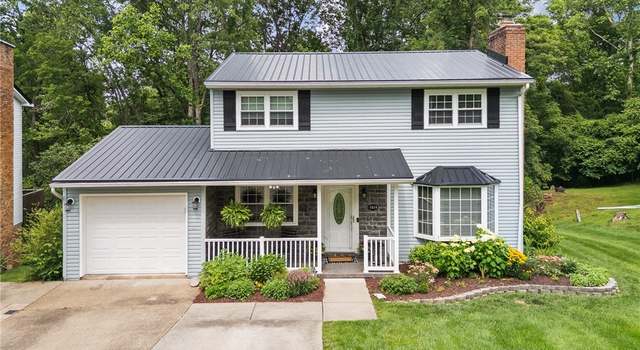 Photo of 1014 Lynn Oaks Dr, Cross Lanes, WV 25313