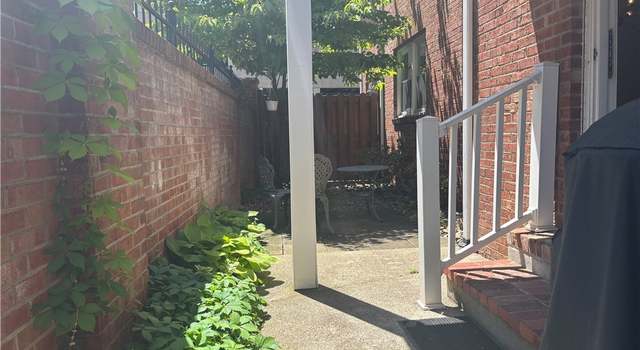 Photo of 400 Bibby St Unit D, Charleston, WV 25301