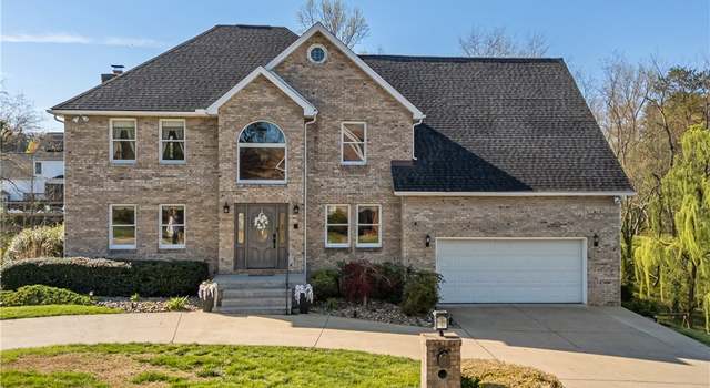 Photo of 1205 Crown Point Dr, Hurricane, WV 25526