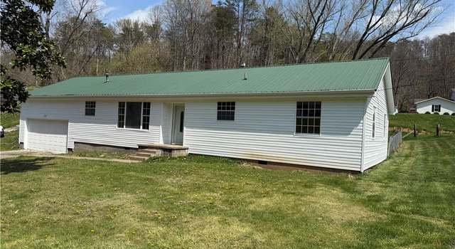 Photo of 1651 Glenwood Rd, Milton, WV 25541