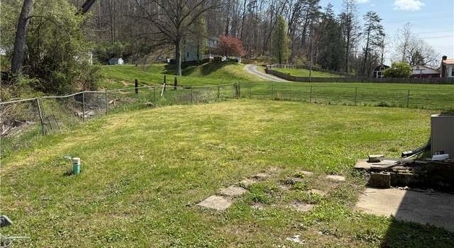 Photo of 1651 Glenwood Rd, Milton, WV 25541