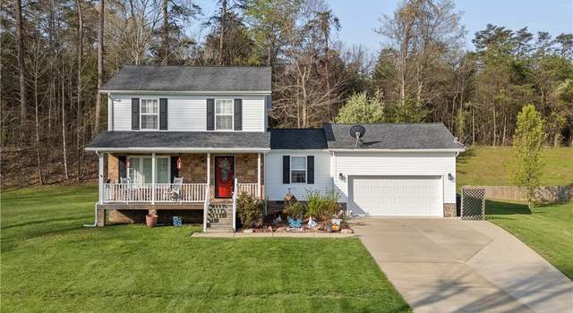 Photo of 254 Pebble Creek Dr, Fraziers Bottom, WV 25082