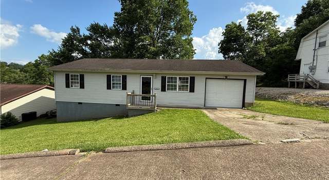 Photo of 5311 Katie Ln, Cross Lanes, WV 25313