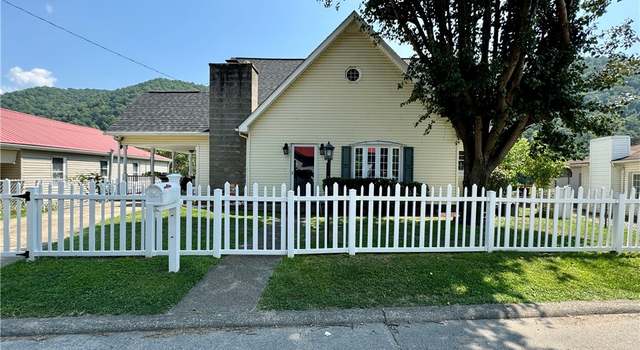 Photo of 3116 Maple St, Shrewsbury, WV 25015