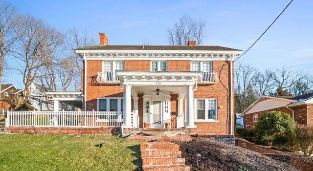 Photo of 910 Edgewood Dr, Charleston, WV 25302
