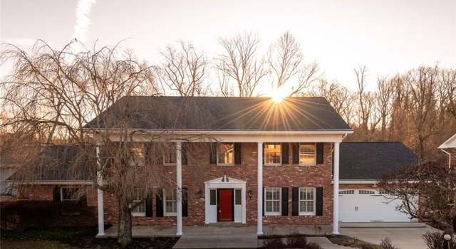 Photo of 27 Brittany Woods Rd, Charleston, WV 25314