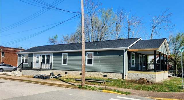 Photo of 6 Fitzgerald St, Charleston, WV 25302