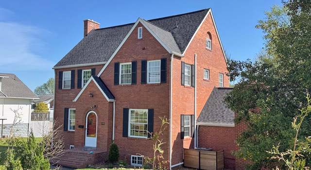 Photo of 1098 Highland Dr, St Albans, WV 25177