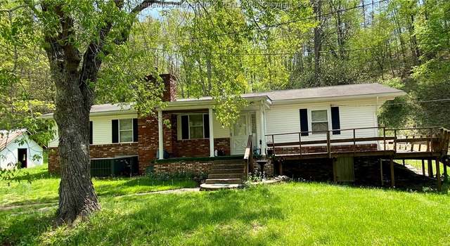 Photo of 12325 Charleston Rd, Kenna, WV 25248