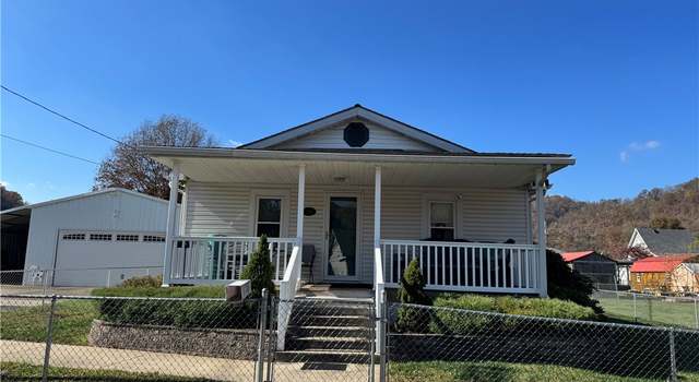 Photo of 134 Wiseman St, East Bank, WV 25067