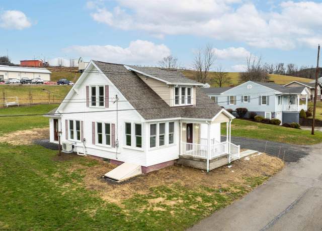 Property at 59 Armstrong Ave, Bruceton Mills, WV 26525, 3 beds, 2 baths