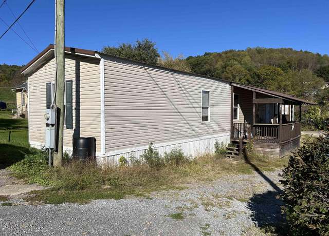 Property at 42 Pricetown Rd, Weston, WV 26452, 3 beds, 2 baths