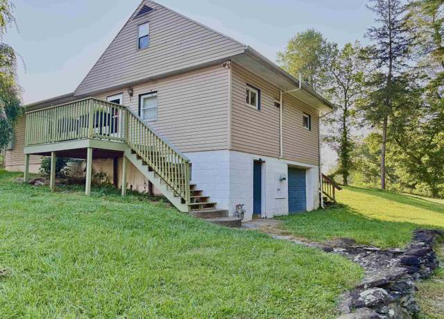Property at 911 Illinois Ave, Nutter Fort, WV 26301, 4 beds, 2 baths