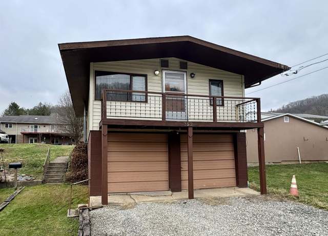 Property at 752 W 2nd St, Weston, WV 26452, 1 bed, 1 bath