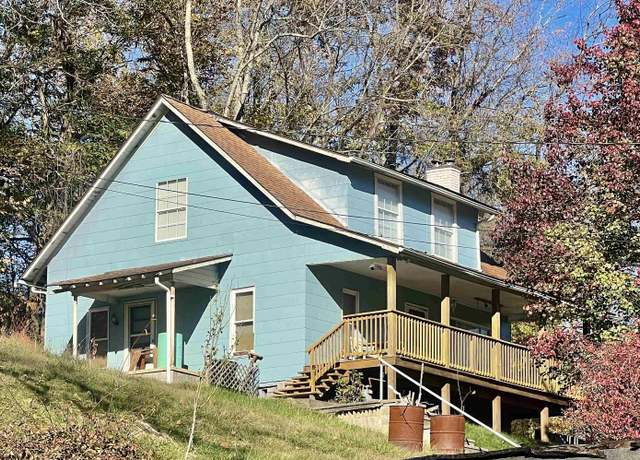Property at 213 Homewood, Fairmont, WV 26554, 3 beds, 1.5 baths