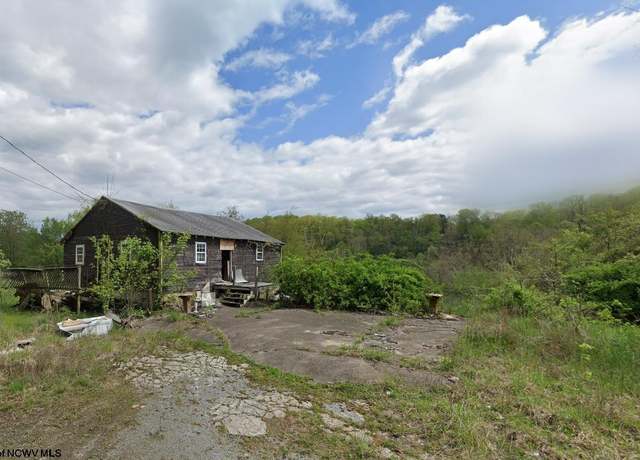 Property at 294 Trolley St, Fairmont, WV 26554, 2 beds, 1 bath