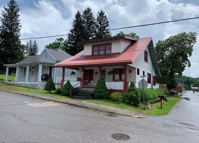 Property at 152 Bridge St, Belington, WV 26250, 3 beds, 2 baths