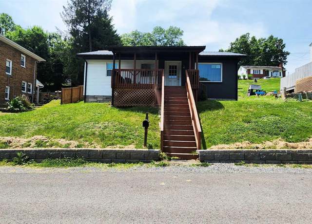 Property at 179 Circle Dr, Fairmont, WV 26554, 2 beds, 2 baths