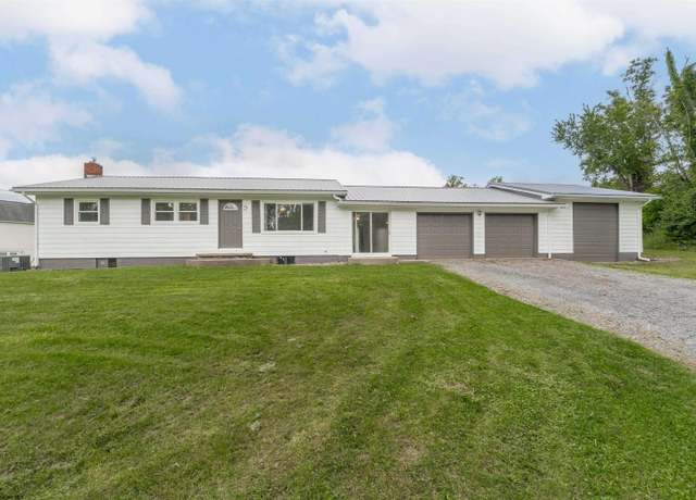 Property at 48 Skyline Dr, Morgantown, WV 26508, 3 beds, 2 baths