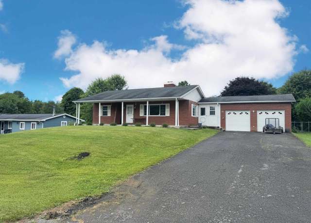 Property at 1419 Brierwood Ln, Fairmont, WV 26554, 3 beds, 1.5 baths