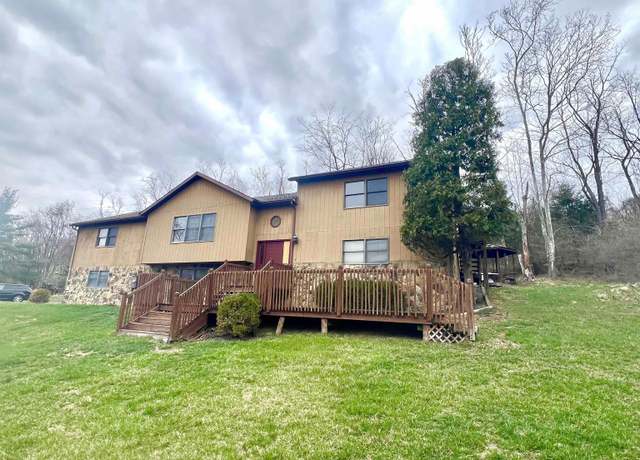 Property at 1200 Morningside Dr, Morgantown, WV 26508, 5 beds, 3 baths