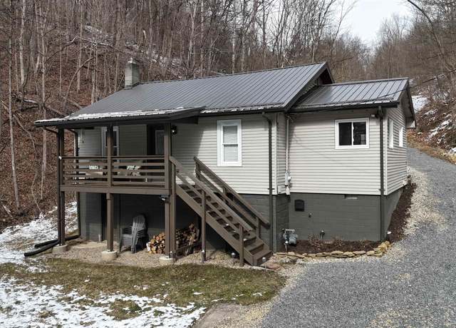 Property at 699 Dallas Pike, Valley Grove, WV 26059, 3 beds, 1 bath