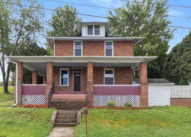Property at 117 Newton, Bridgeport, WV 26330, 3 beds, 1.5 baths