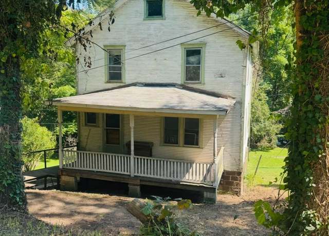 Property at 4503 River, Morgantown, WV 26501, 3 beds, 1 bath